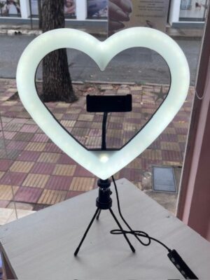Aro de luz con forma de corazón
