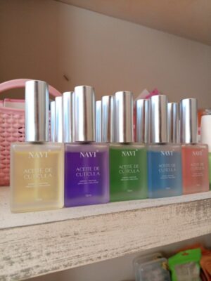 Aceite de cutículas Navi – hidratación y cuidado de uñas