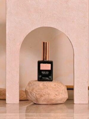Base Coat Navi 15 ml – base para esmaltado de uñas