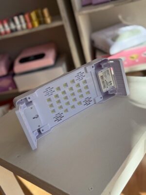 Cabina plegable y apoya manos 54W para uñas