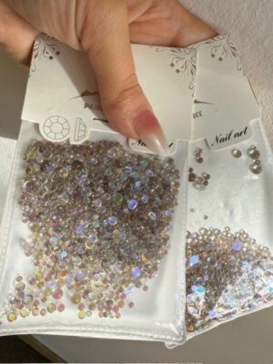 Caviar de vidrio para decoración de uñas
