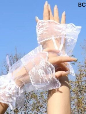 Manga de encaje para fotografiar uñas