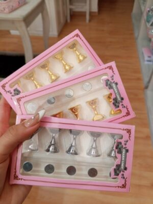 Porta tips para press on – soporte para diseño de uñas